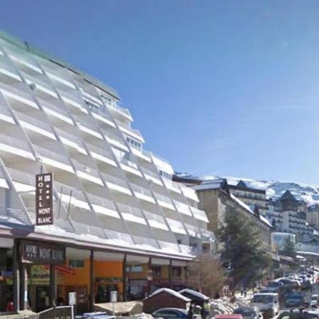 apartamento en la plaza Sierra Nevada Bagian luar foto